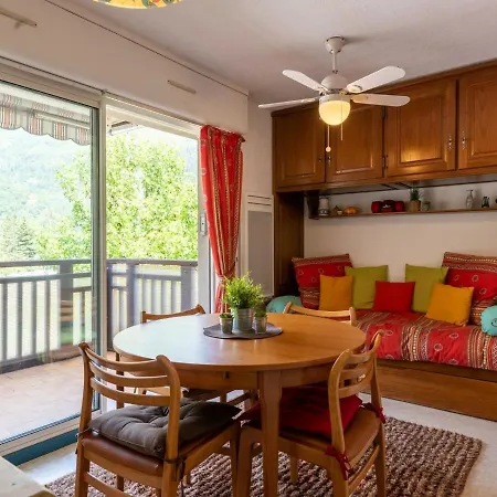 Ensoleille Pour 4 Avec Balcon, Parking Et Proche Telecabine A Saint-lary Village - Fr-1-296-380 Apartment