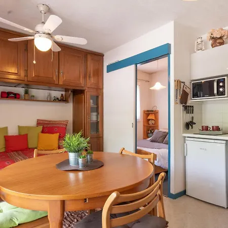 Appartement Ensoleillé Pour 4 Avec Balcon, Parking Et Proche Télécabine à Saint-lary Village - Fr-1-296-380 *